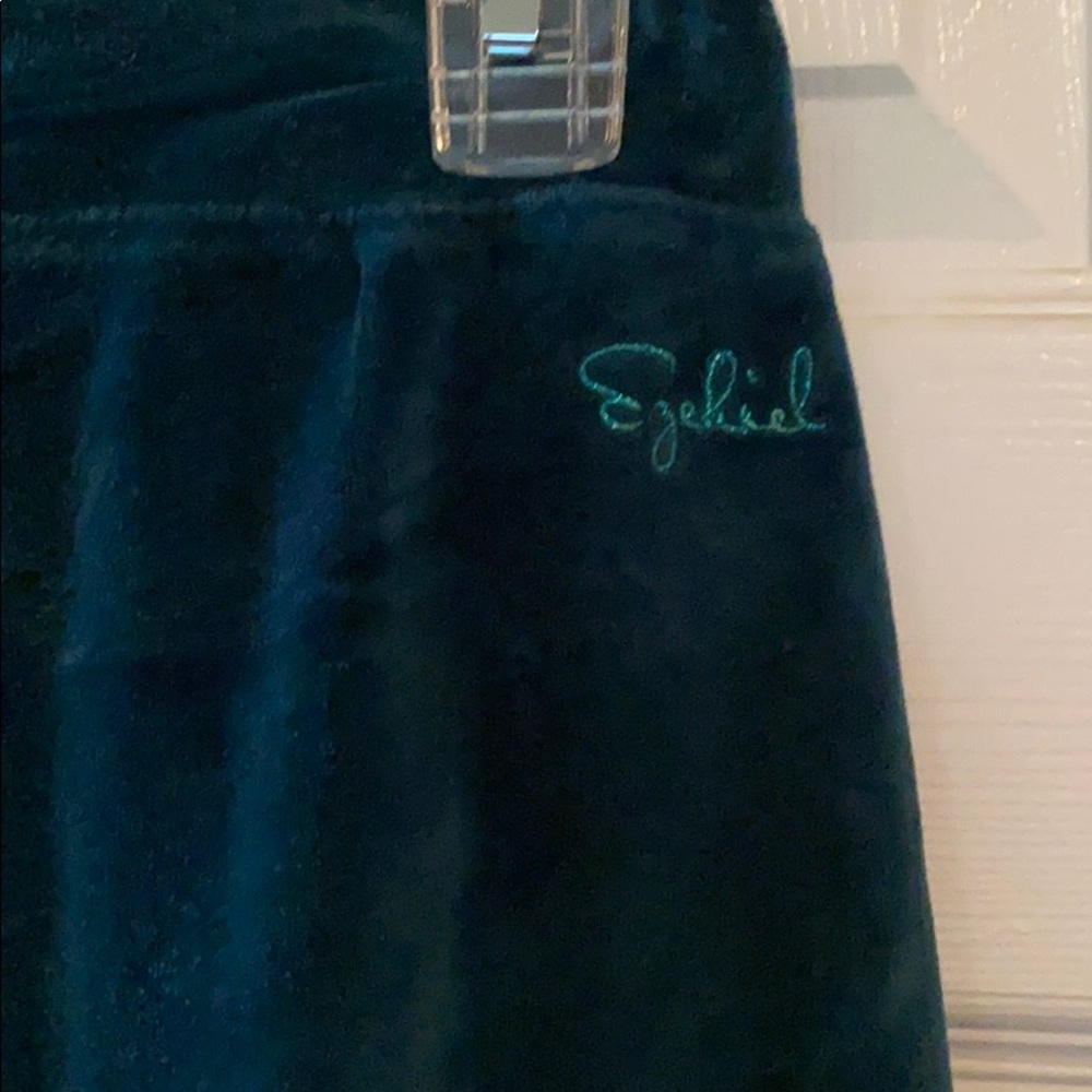 Sweatpants - Picture 5 of 5